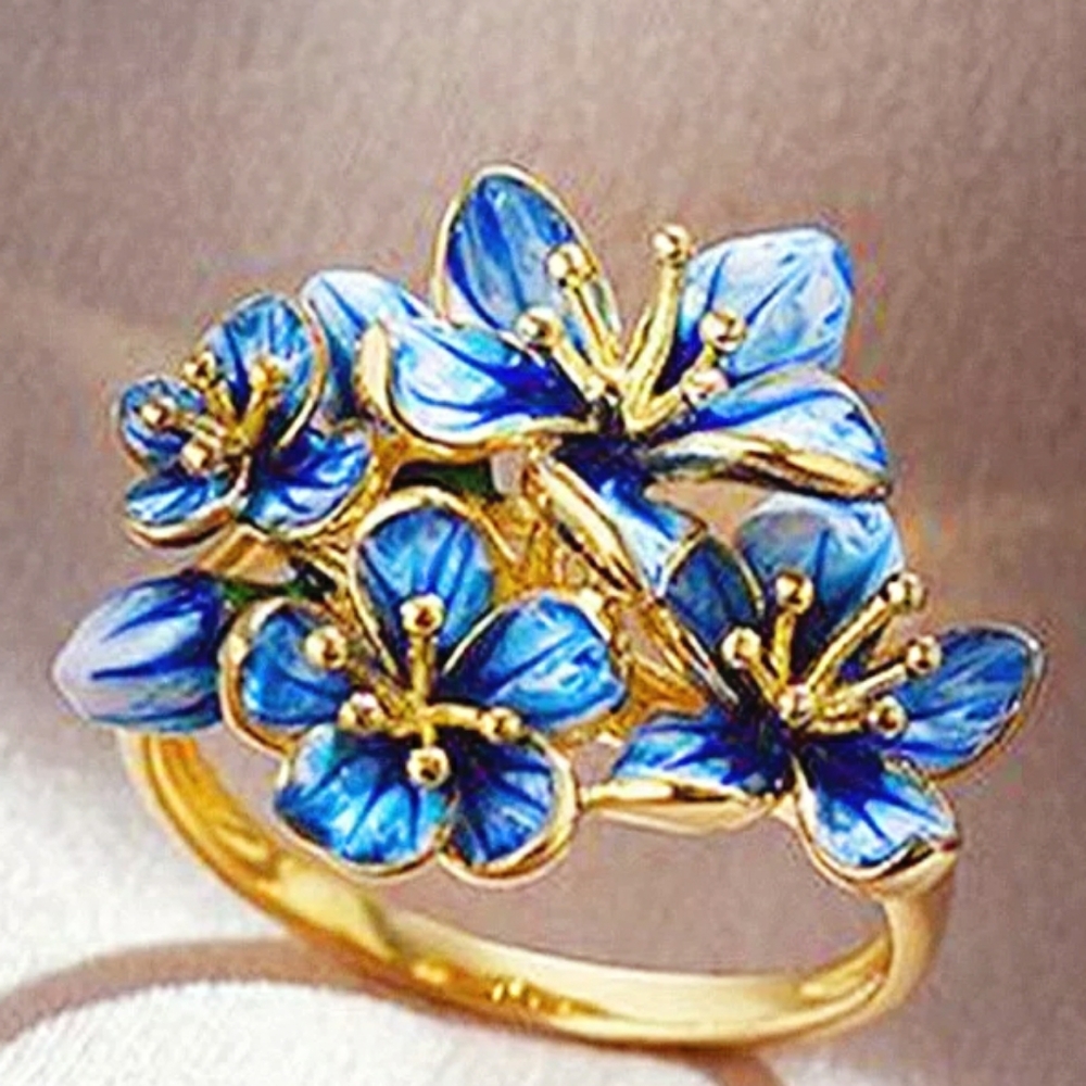 New Yellow Gold Flower Ring - Picture 2 of 4